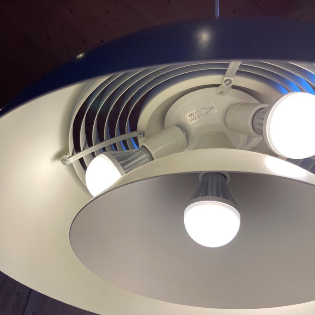 AJ  500 廃番　薄い白灰色 美品