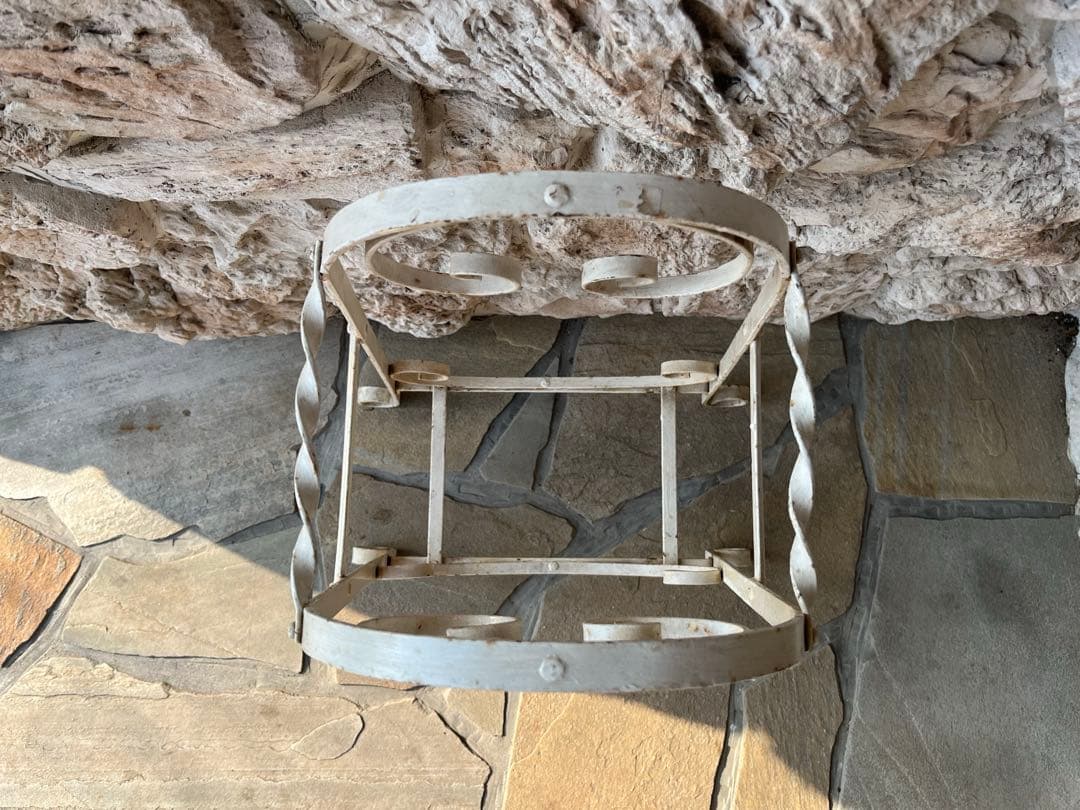 ☆値下げ☆フランスアンティーク　アイアン製ホワイトペイントの傘立て