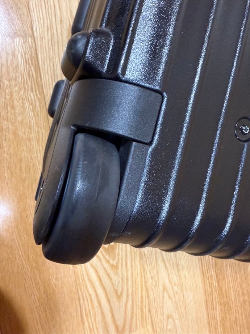 RIMOWA サルサ　2輪　33L ブラック