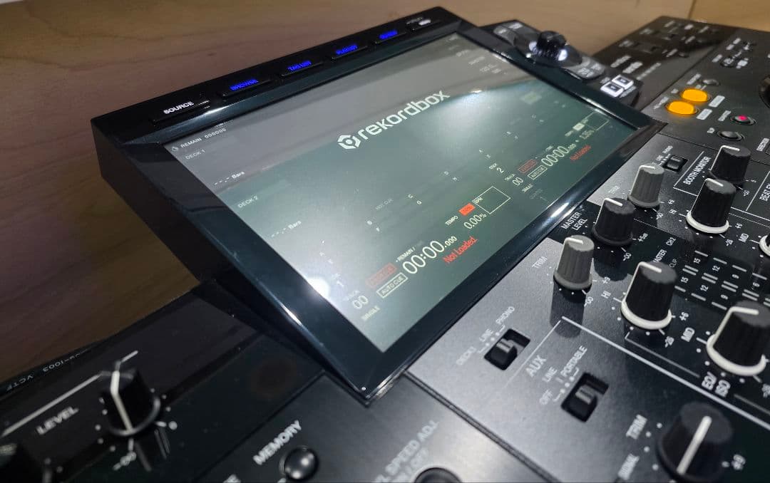 Pioneer DJ XDJ-RX3 （スピーカー、ヘッドフォン、専用カバー付）