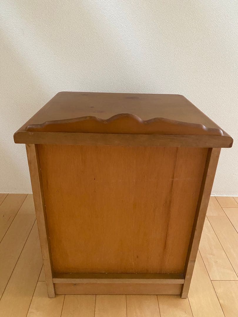 コスガ プロヴァンス ナイトテーブル