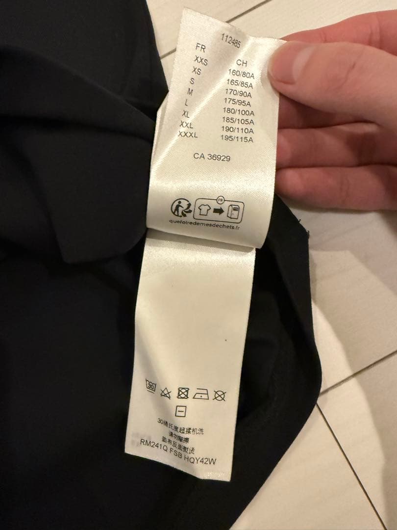 LOUIS VUITTON 　モノグラム　Tシャツ Lブラック