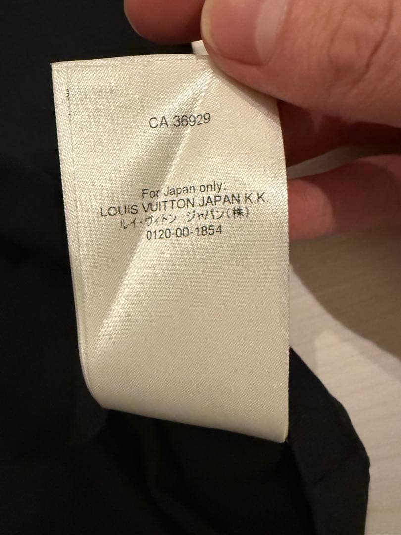 LOUIS VUITTON 　モノグラム　Tシャツ Lブラック