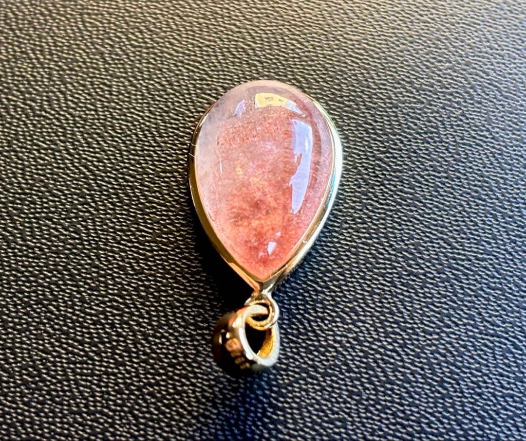 夢幻品質　女神が創造した究極の守護石　幻のカザフスタン産ストロベリークォーツPT