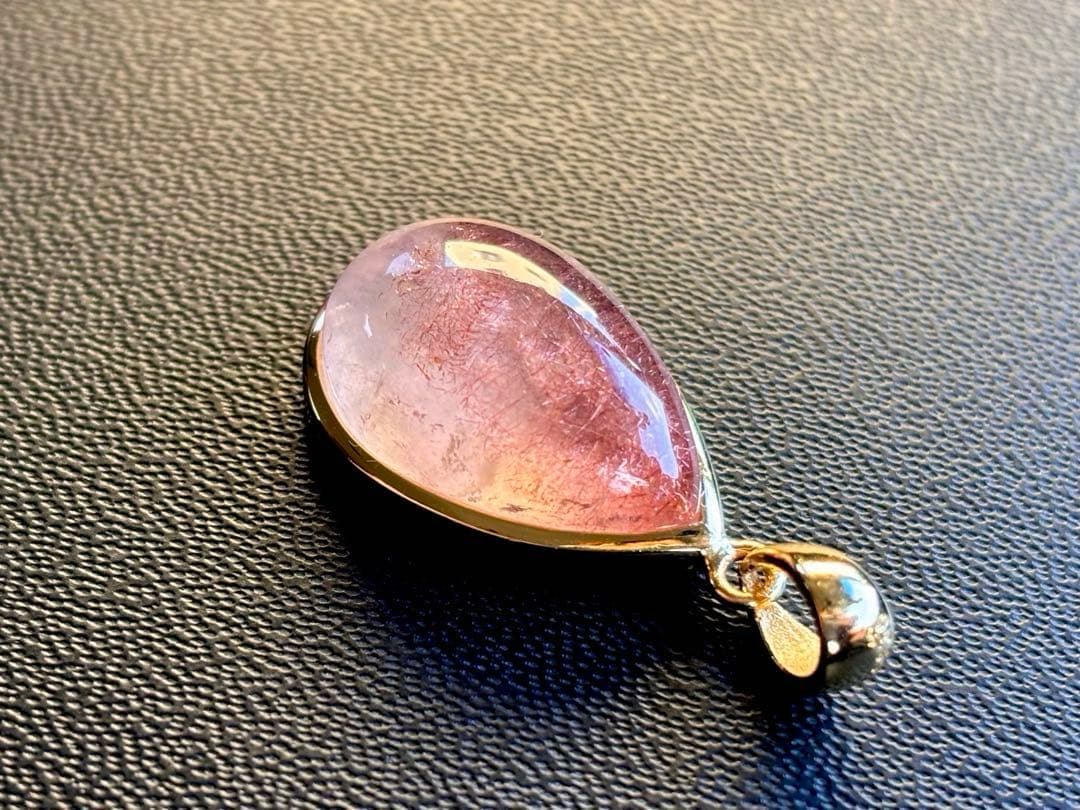 夢幻品質　女神が創造した究極の守護石　幻のカザフスタン産ストロベリークォーツPT