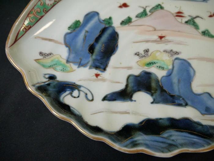 古伊万里　鮑形色絵皿　荒波太古石舟遠山楼閣山水文　のどかな情景　横22cm