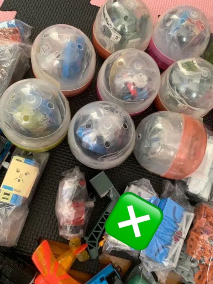 カプセル　プラレール　トーマス　色々