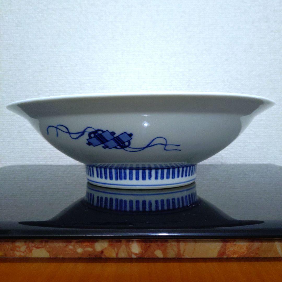 肥前大川内山　鍋島謹製　染錦牡丹画8寸高台　櫛歯文様　色鍋島　菓子器　共箱付き