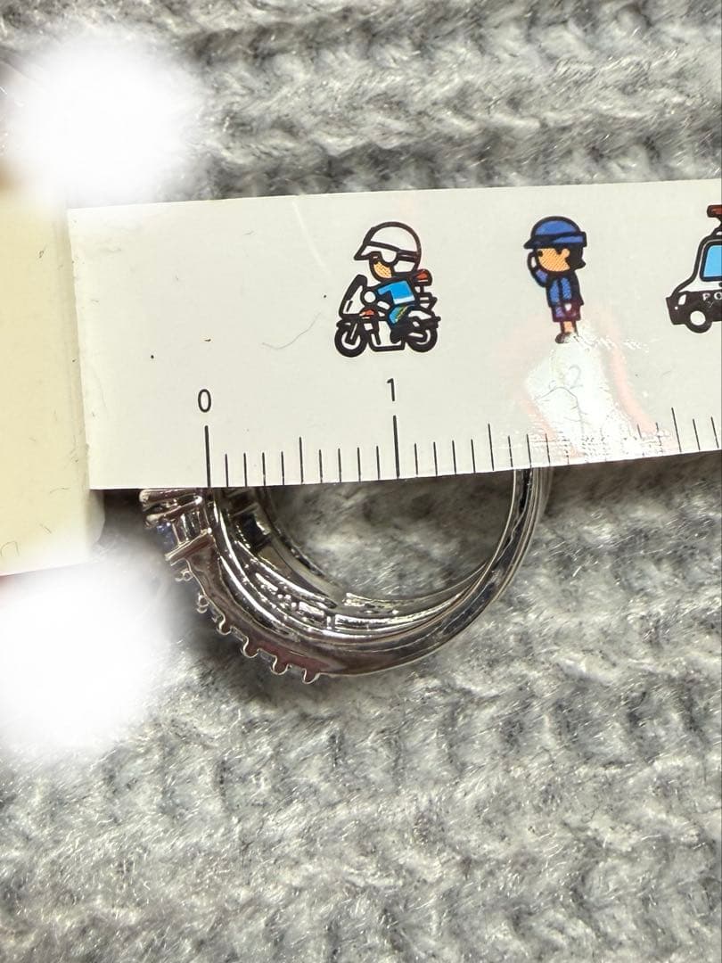 スワロフスキー　twist wrap リング