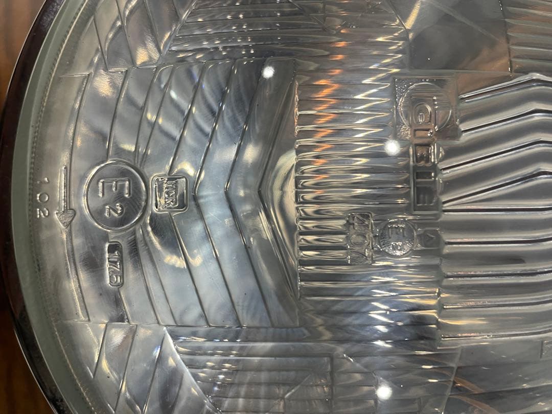 ペ*ン様 シビエ　ヘッドライト　Z411-03001 リムロゴ　ケース裏ロゴ　希