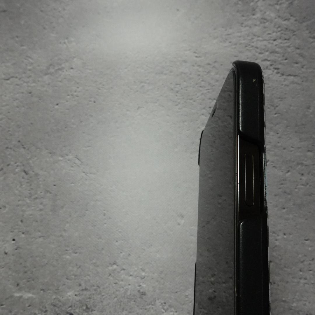 SAINT LAURENT iPhone12pro用ケース