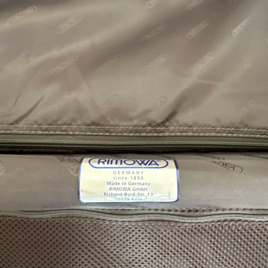 リモワ　RIMOWA ブラック　6回使用