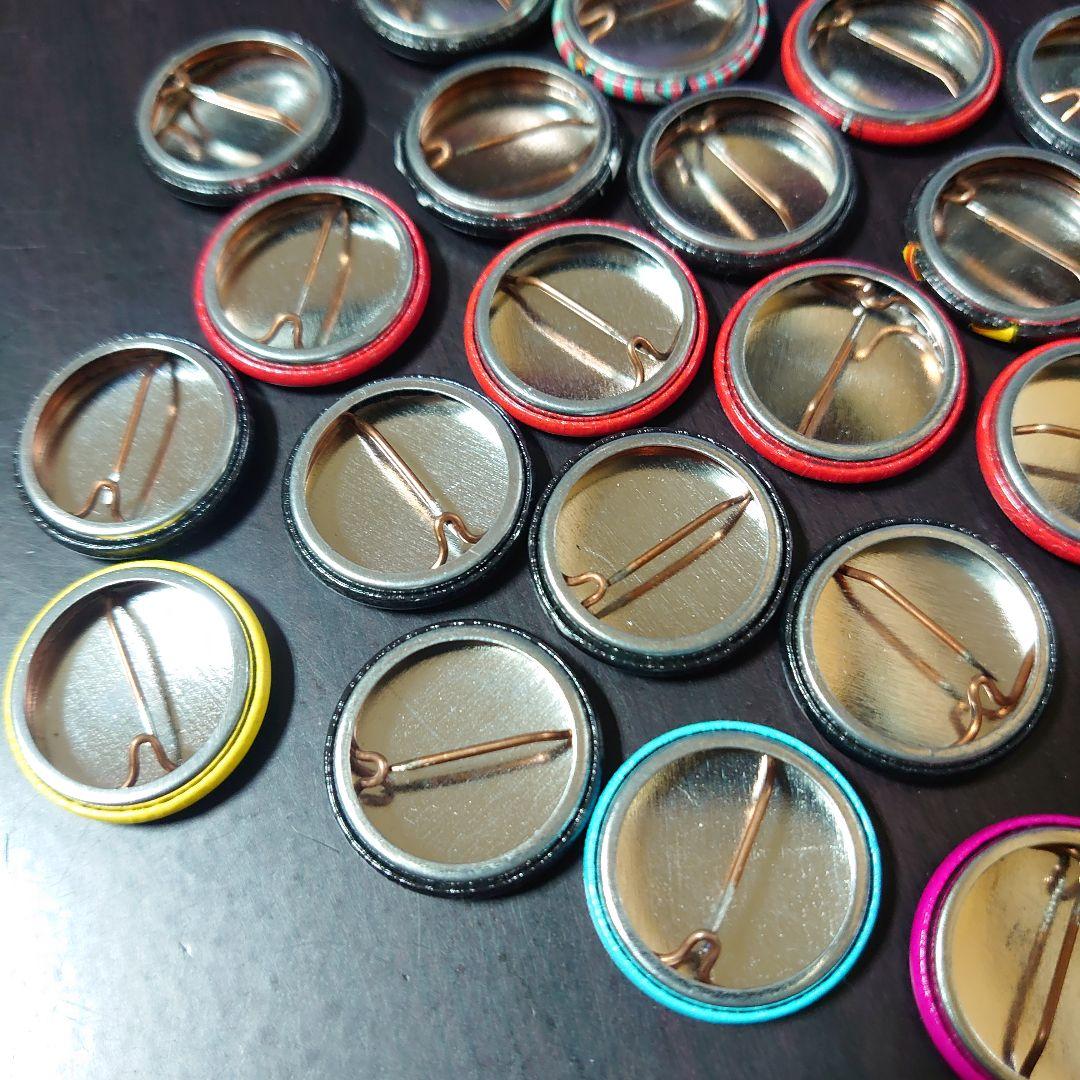 マキシマムザホルモン「ホルモン缶バッヂ 26種セット」