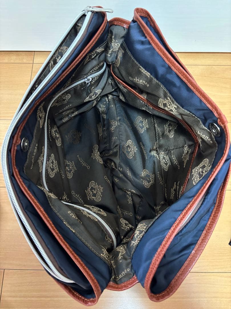 オロビアンコ　ネイビー ナイロン ビジネスバッグ