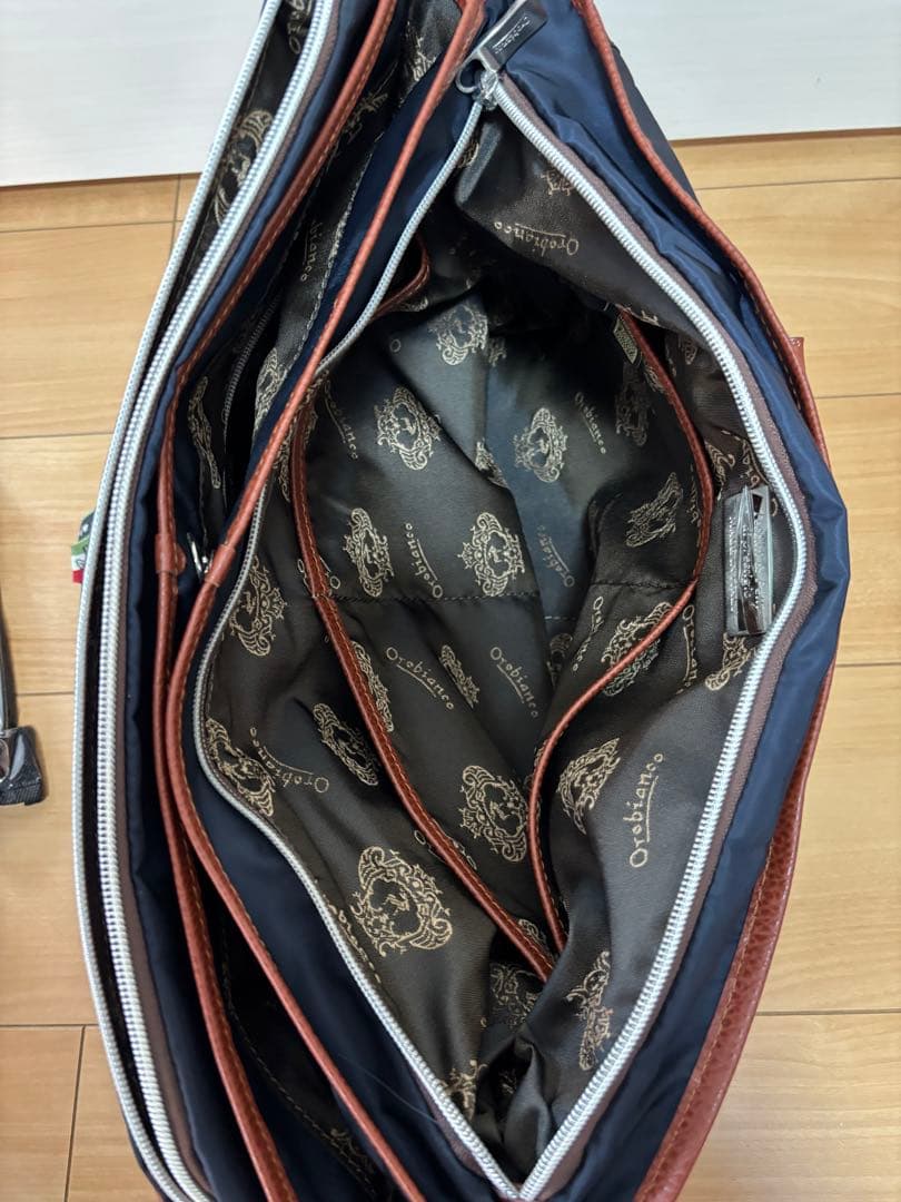 オロビアンコ　ネイビー ナイロン ビジネスバッグ