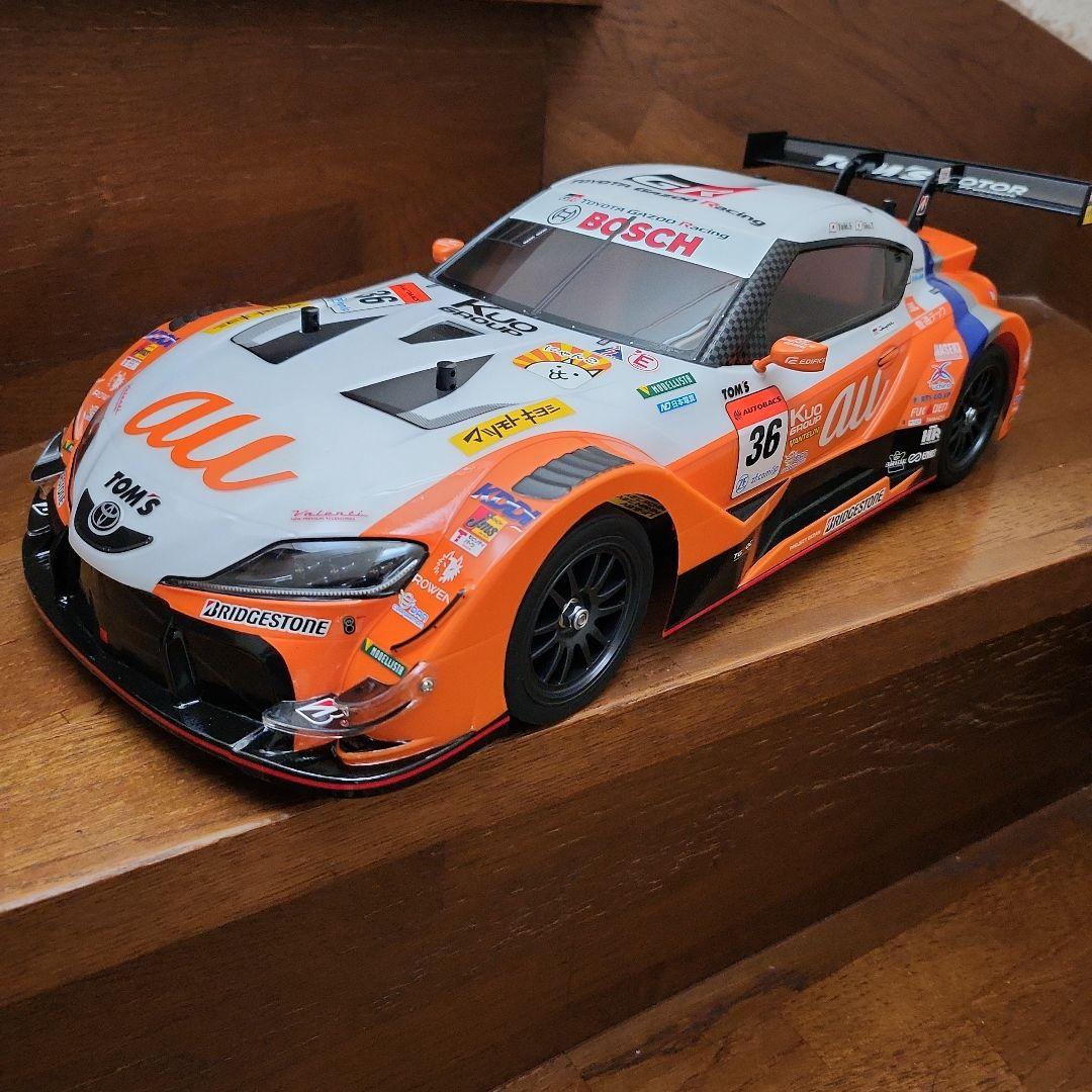 タミヤ au TOM'S GR Supra 　メーカー塗装済ボディ