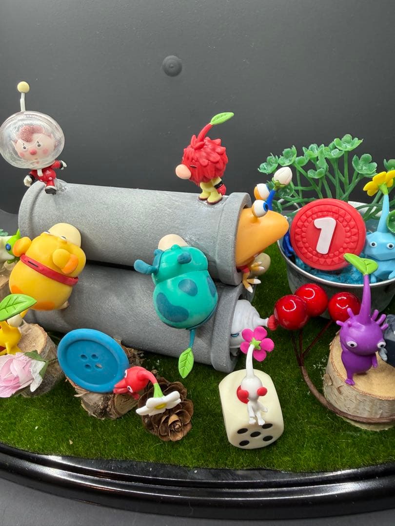 ピクミン フィギュア コンプリートジオラマ　ディスプレイケース付き　チョコエッグ