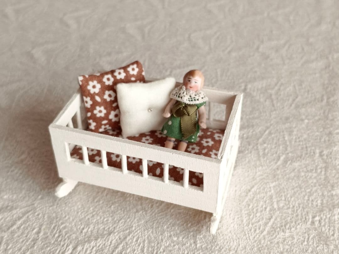 * mini doll ❀ * 親指姫のような 小さな女の子