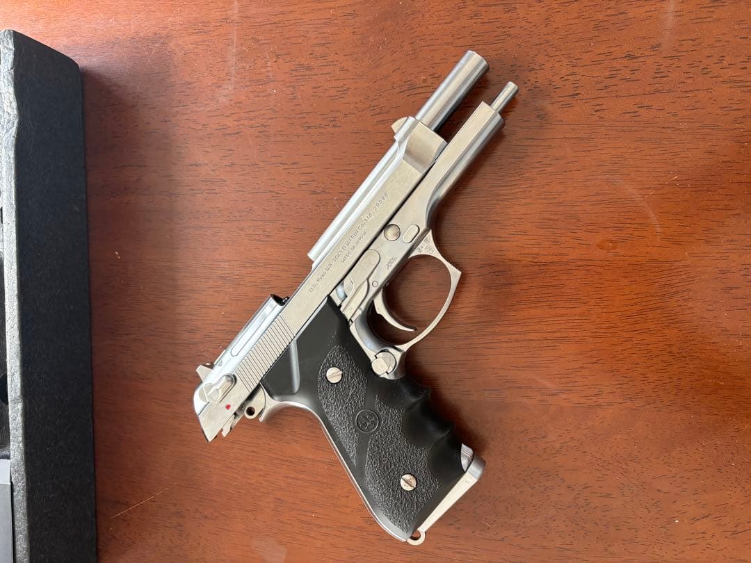 東京マルイ　M92Fステンレスモデル