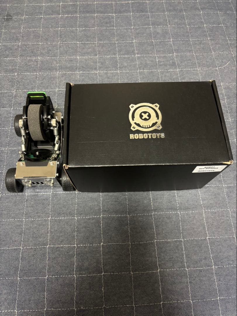 ROBOTOYS（ロボトイズ） ロボット型ウォッチスタンド 車 オフローダー