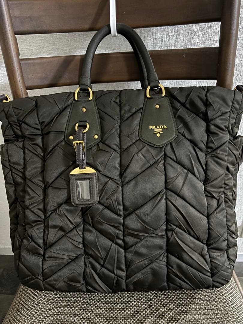 プラダナイロン製トートバッグ