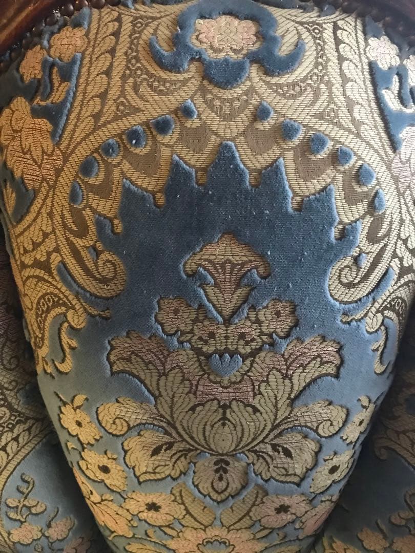 ソファ　ダマスク柄　高級　応接間　アンティーク　ビンテージ