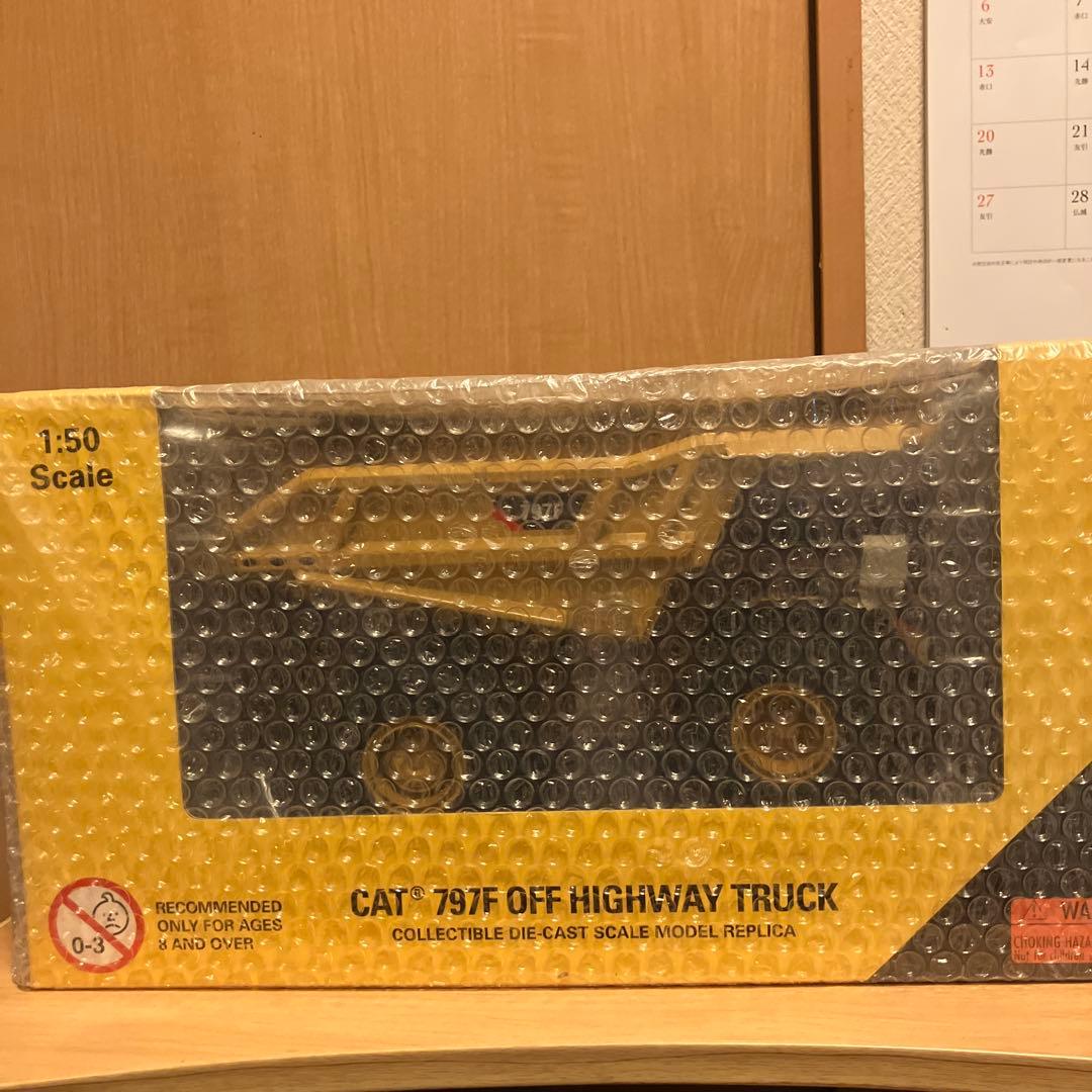 CAT 797F OFF HIGHWAY TRUCK 1:50スケール