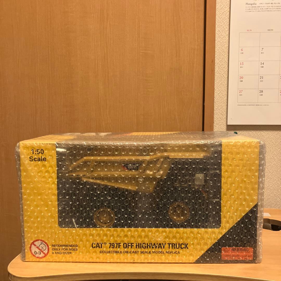 CAT 797F OFF HIGHWAY TRUCK 1:50スケール