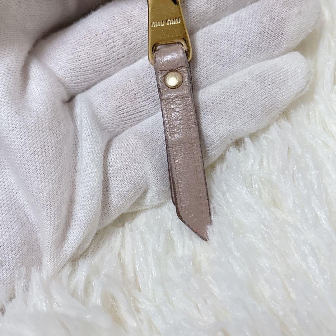 miumiu♡マテラッセ 折り財布 コンパクト ピンクベージュ