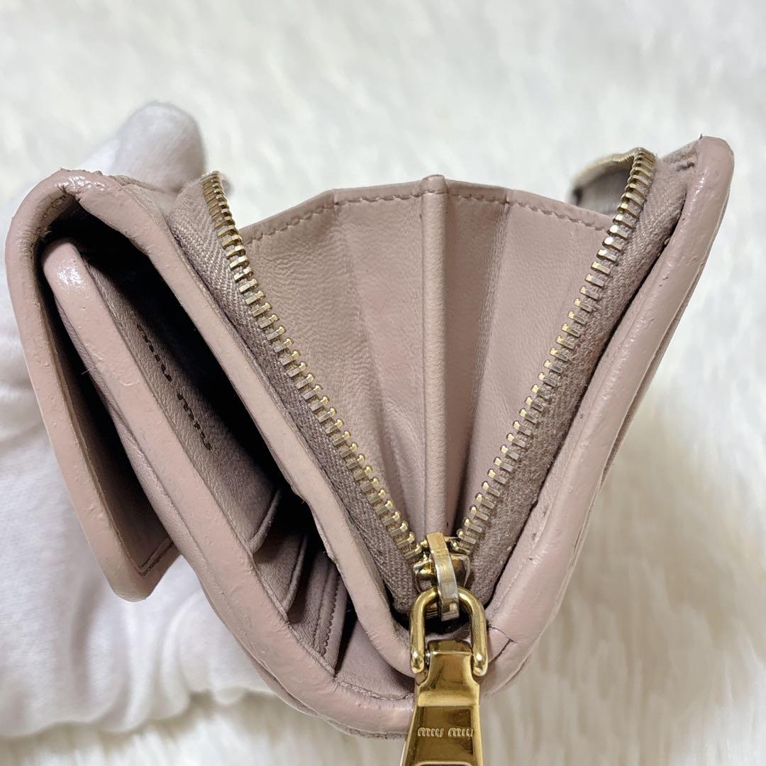 miumiu♡マテラッセ 折り財布 コンパクト ピンクベージュ