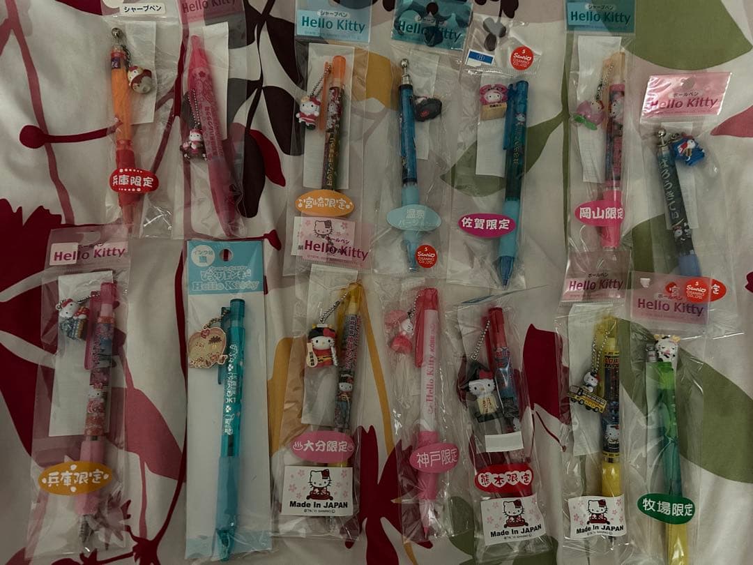 ご当地限定キティちゃん ボールペン、シャープペン14本セット