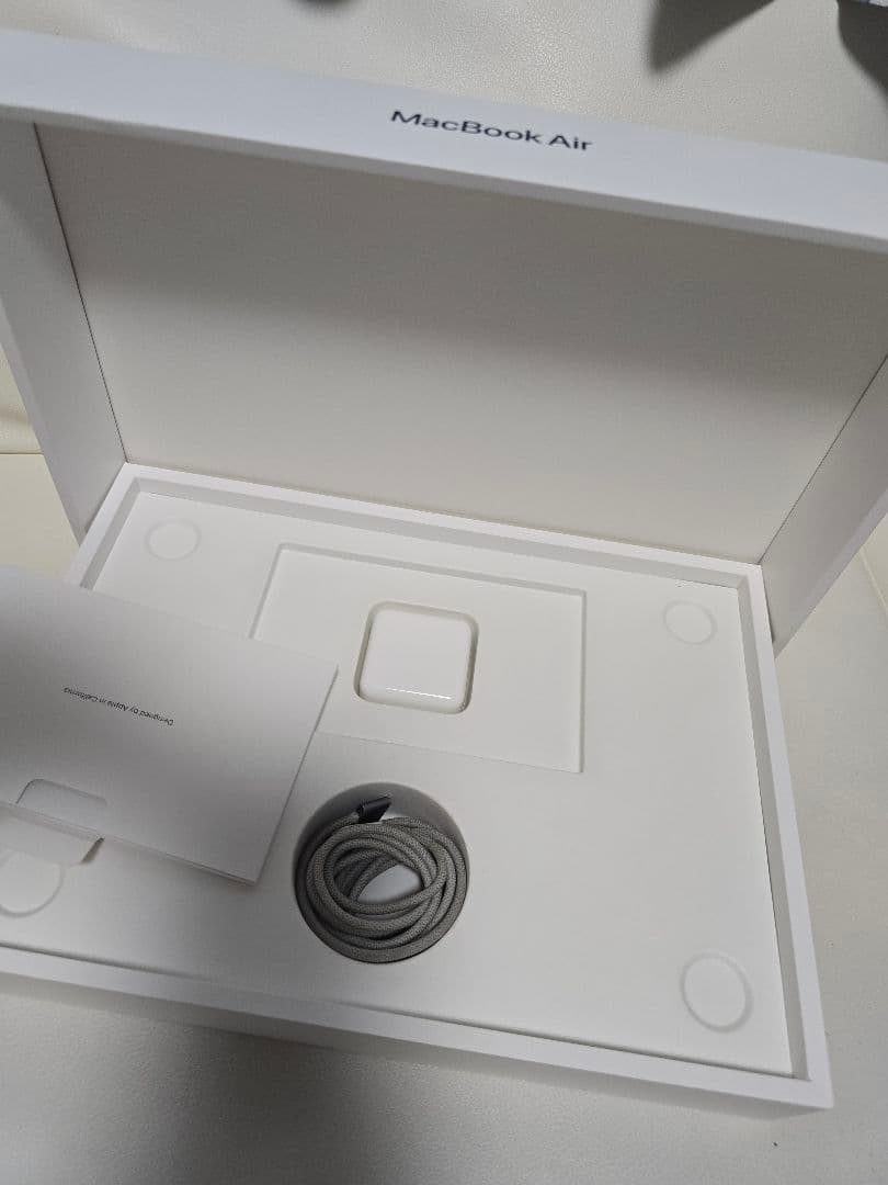 MacBook Air M2 16/512 Appleケアー残あり！