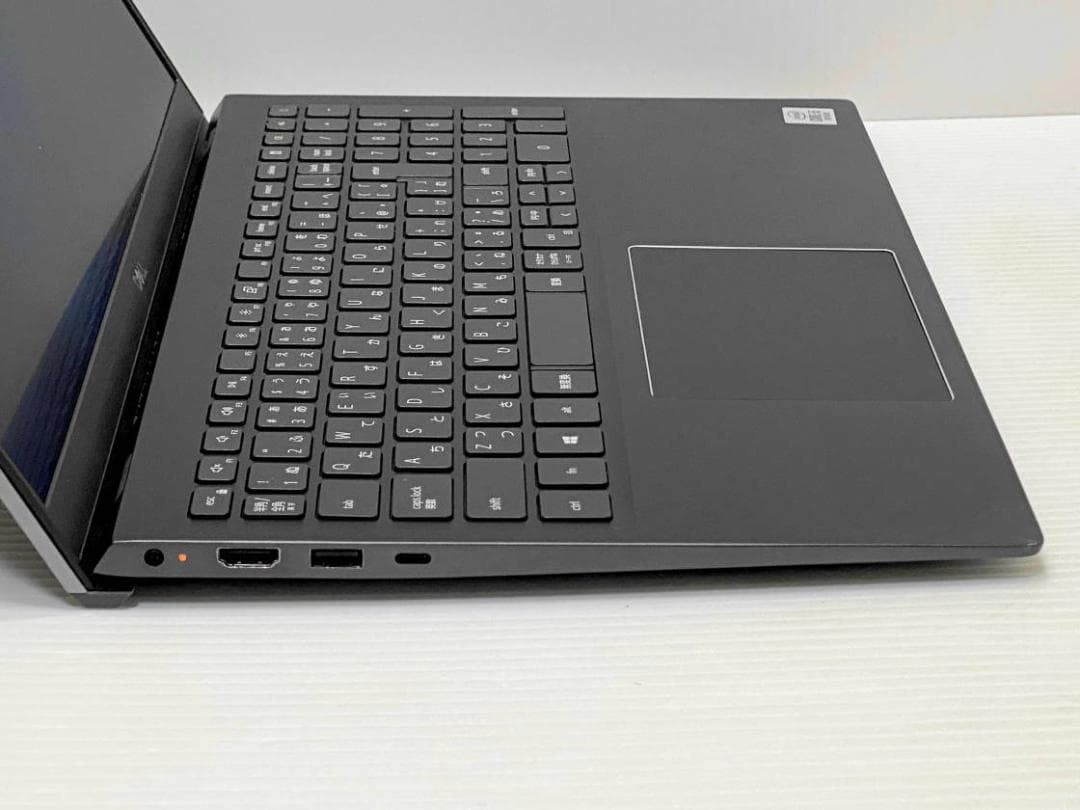 第10世代Core i5 VOSTRO 15 5501 NVME256G 難あり