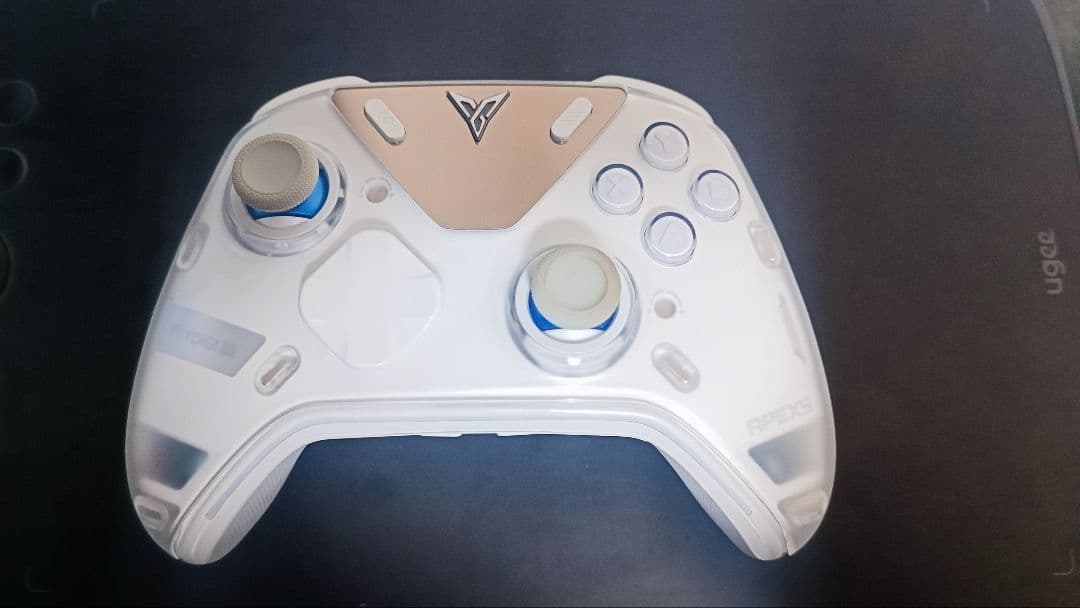 FLYDIGI APEX 5 ゲームコントローラー