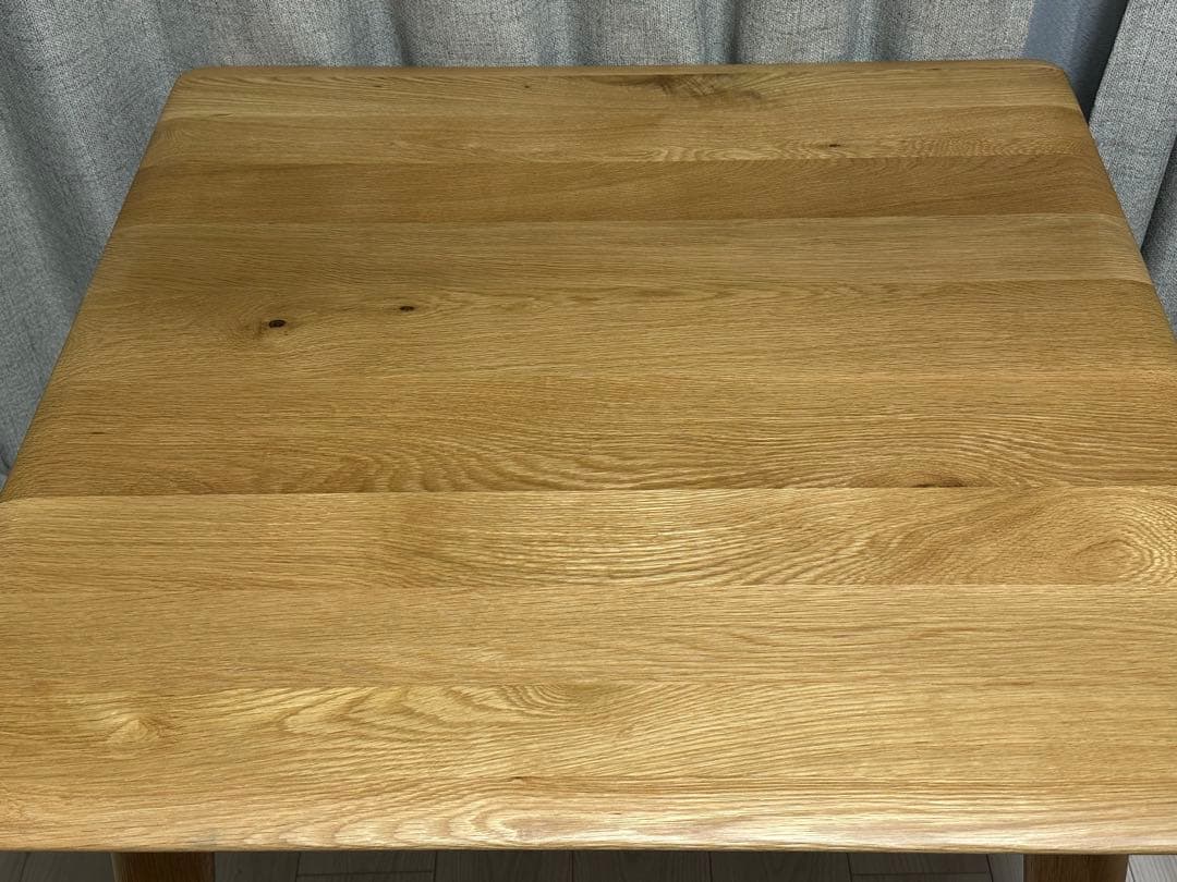 北欧風ダイニングテーブル　オーク材