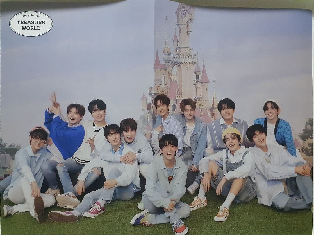 アイドル TREASURE WORLD PLAY BOOK