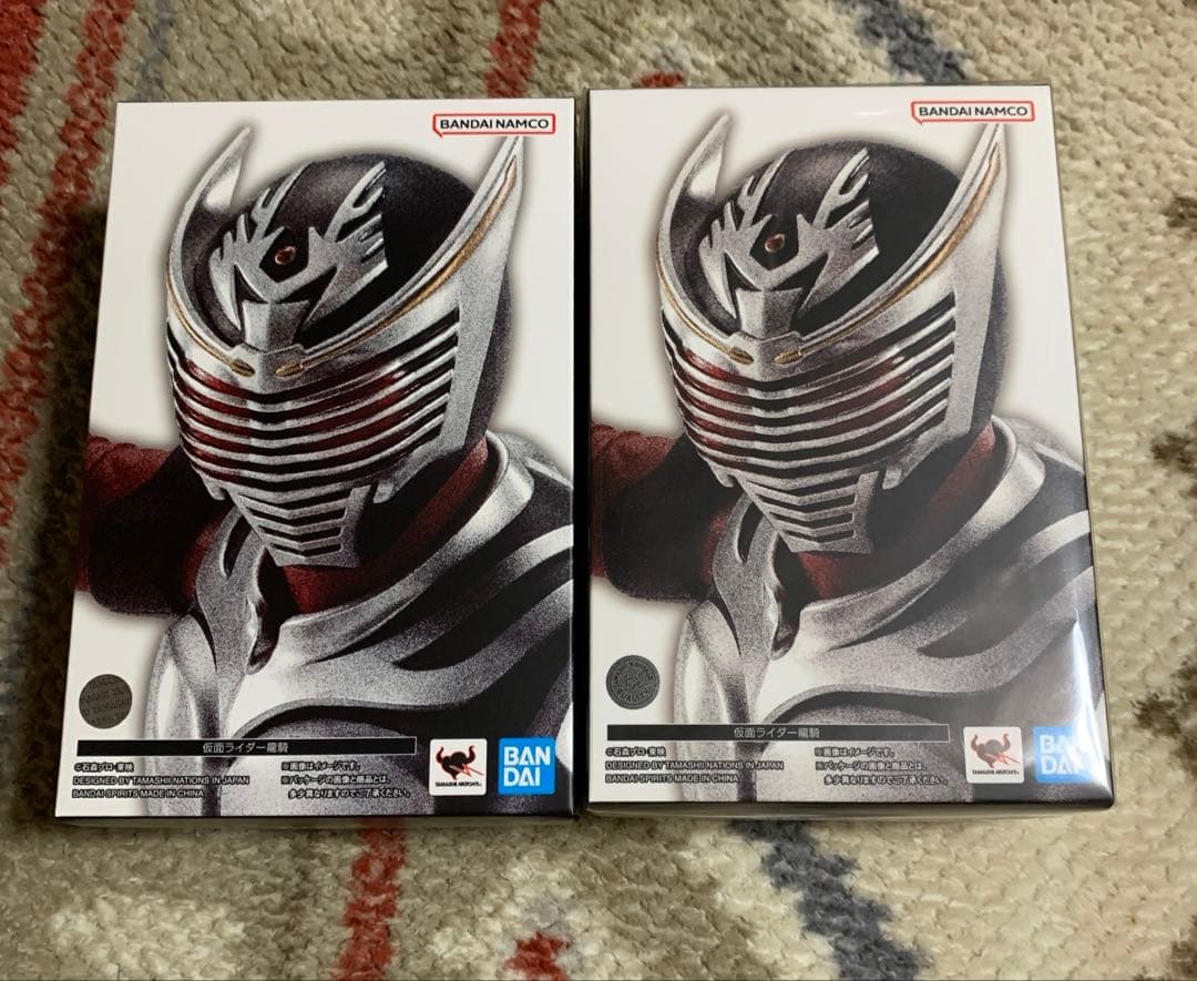 S.H.Figuarts（真骨彫製法） 仮面ライダー龍騎　新品未開封2個