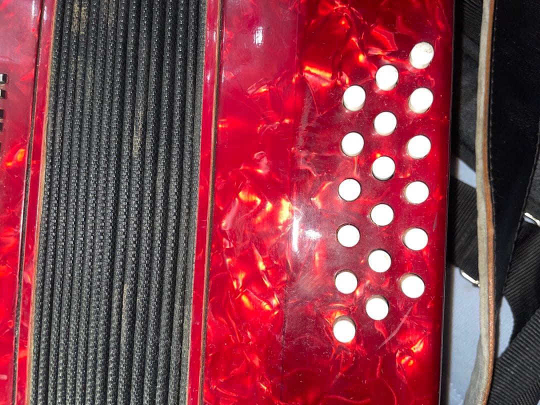 YAMAHA アコーディオン 赤 22鍵 12ボタン