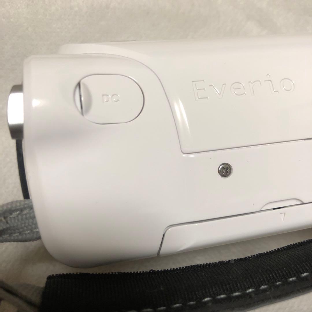 美品 JVC Everio GZ-E117 バッテリー2個付 ビデオカメラ