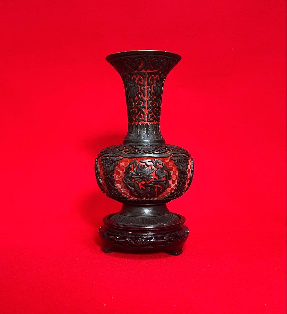 中国美術 古玩 堆朱 堆黒 漆彫花瓶 團龍紋樣花瓶 台座付き