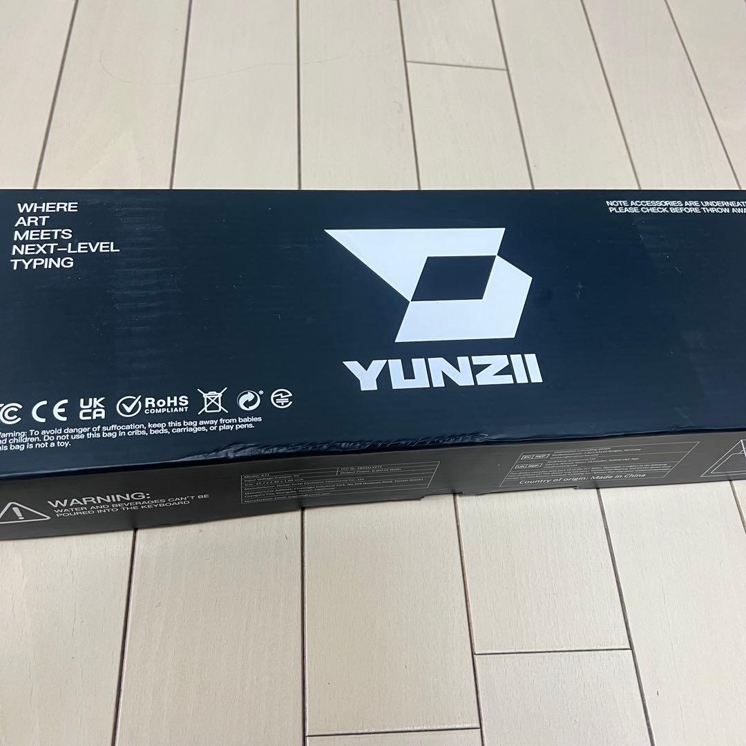 YUNZII X71 メカニカルゲーミングキーボード 透明キーキャップ