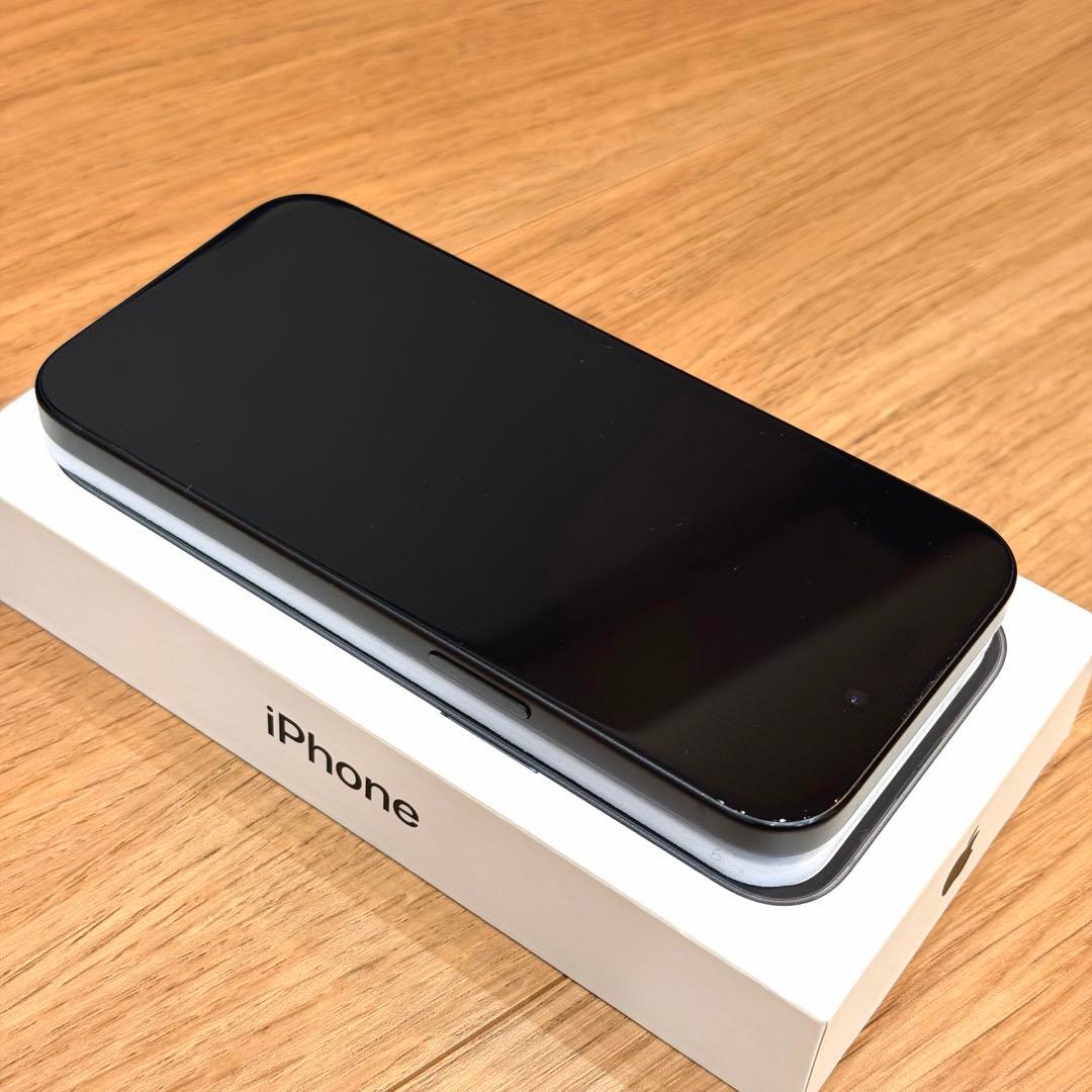 iPhone15 512gb ブラック