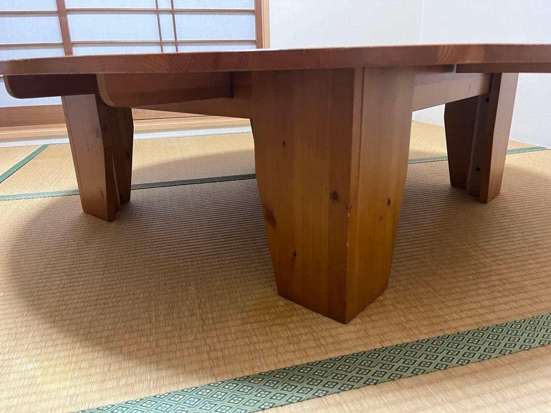 円形木製テーブル 直径約120cm