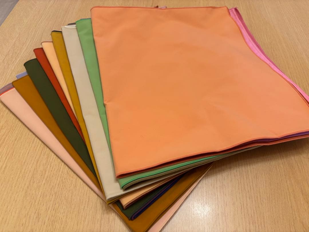 パーソナルカラー診断　ドレープ34枚　オーラ美人