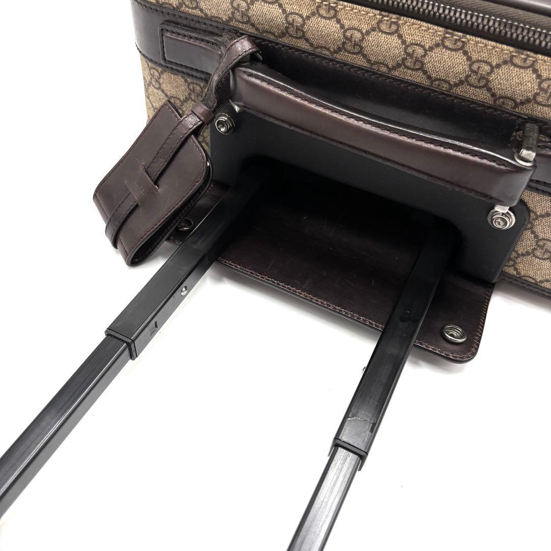 【美品】グッチ キャリーケース GGスプリーム ロゴ ビジネス メンズ ベージュ