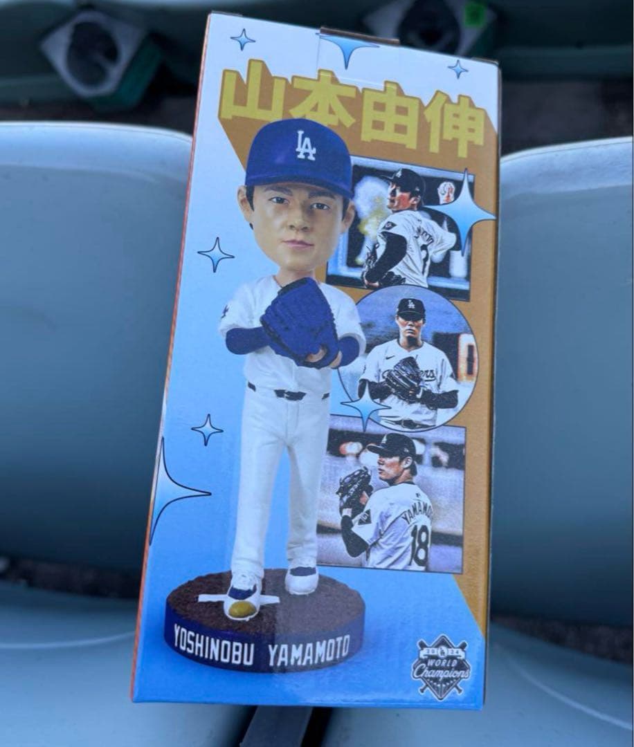 山本由伸　ボブルヘッド　ロサンゼルス　ドジャース　来場者限定　スタジアム配布