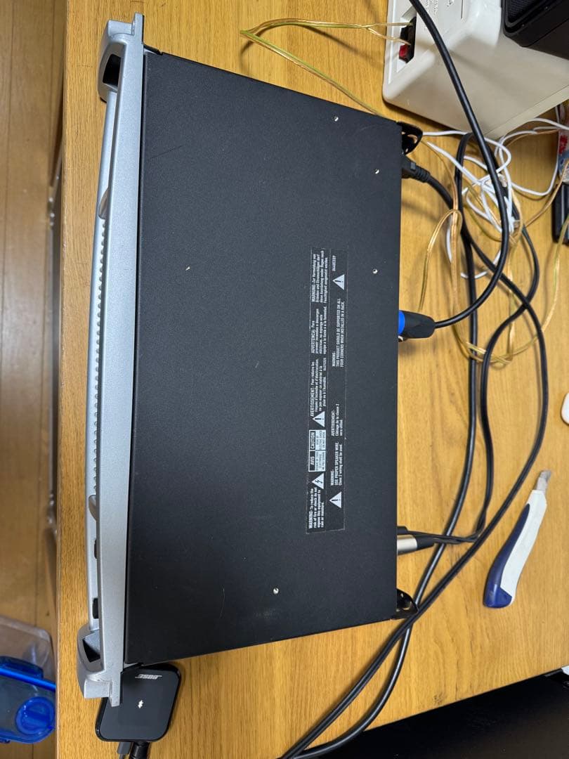 QSC PLX1104 パワーアンプ