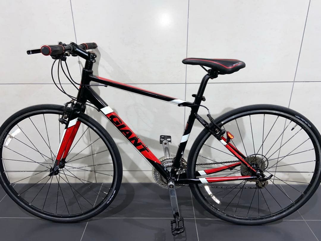 GIANT CROSTAR クロスバイク　ジャイアント　クロスター　escape