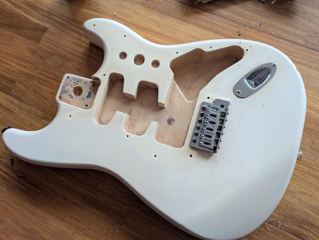 fender mexico ストラト　ボディ