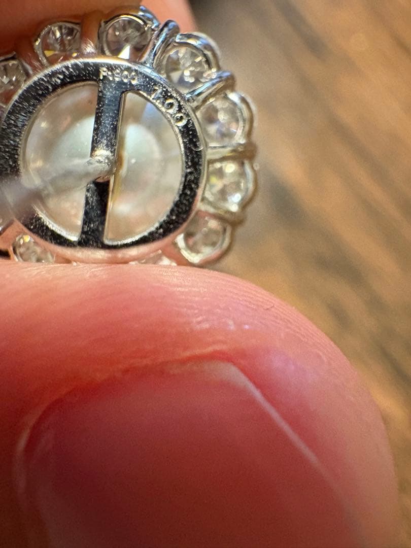 櫻井彩子さん　9mmアコヤ　キャサリン妃巻きPtピアス